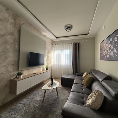 Sunny Hill - Parking - Fenced Garden - Luxury Loft Apartment Котор Екстериор снимка